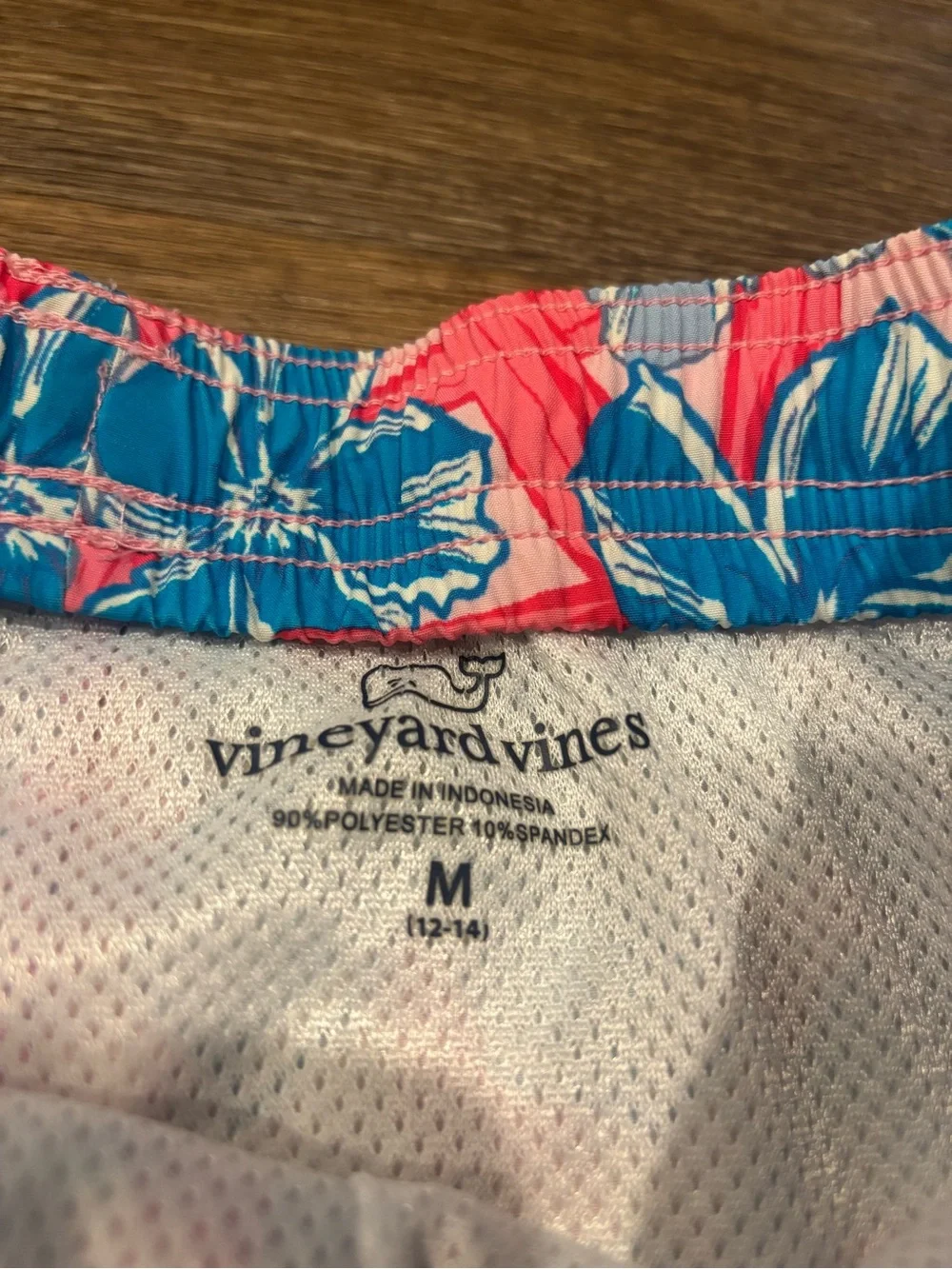 Vineyard Vines Chappy Swim Trunks Boys M 12 14 Pink Blue Hibiscus Floral
